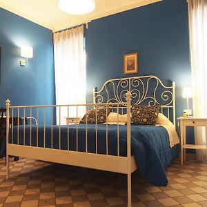 Kamer met een King Size Bed